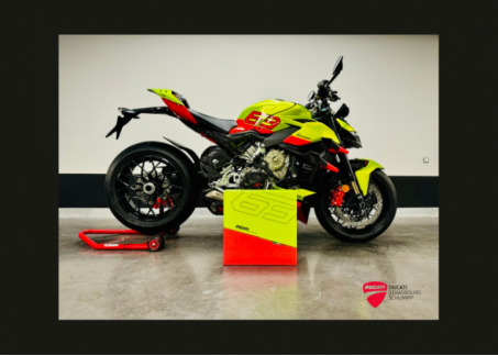 DUCATI STREETFIGHTER V4 LAMBORGHINI N° 379/630