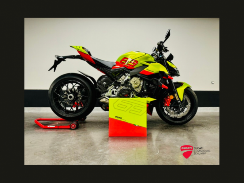 DUCATI STREETFIGHTER V4 LAMBORGHINI N° 379/630