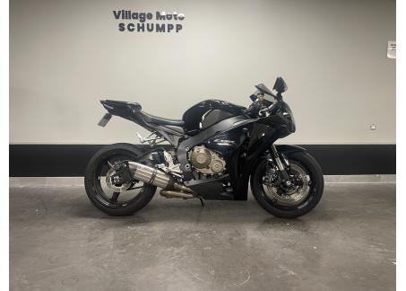 HONDA CBR 1000 FIREBLADE