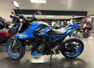 SUZUKI GSX-8S 
