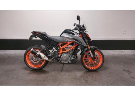 KTM DUKE 390