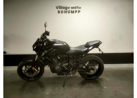 YAMAHA MT-07 PURE BLACK / PACK SPORT / 1150km