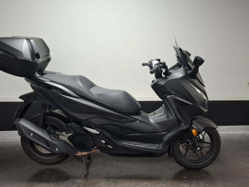 HONDA FORZA 125 / FORZA 125 SMART TOP BOX