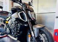 DUCATI DIAVEL V4 TRES BIEN EQUIPEE