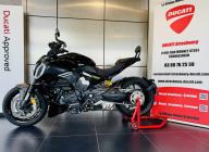 DUCATI DIAVEL V4 TRES BIEN EQUIPEE