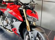 DUCATI STREETFIGHTER V2 NOMBREUSES OPTIONS A2 POSSIBLE