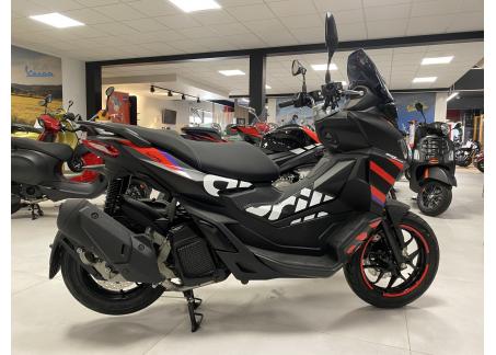 APRILIA SR 125 GT REPLICA neuf 0KM sous garantie 48MOIS