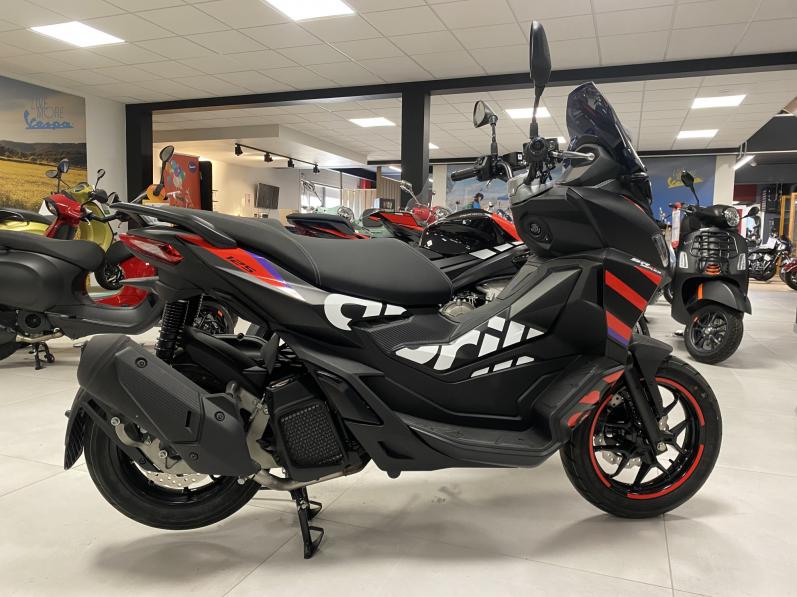 APRILIA SR 125 GT REPLICA neuf 0KM sous garantie 48MOIS