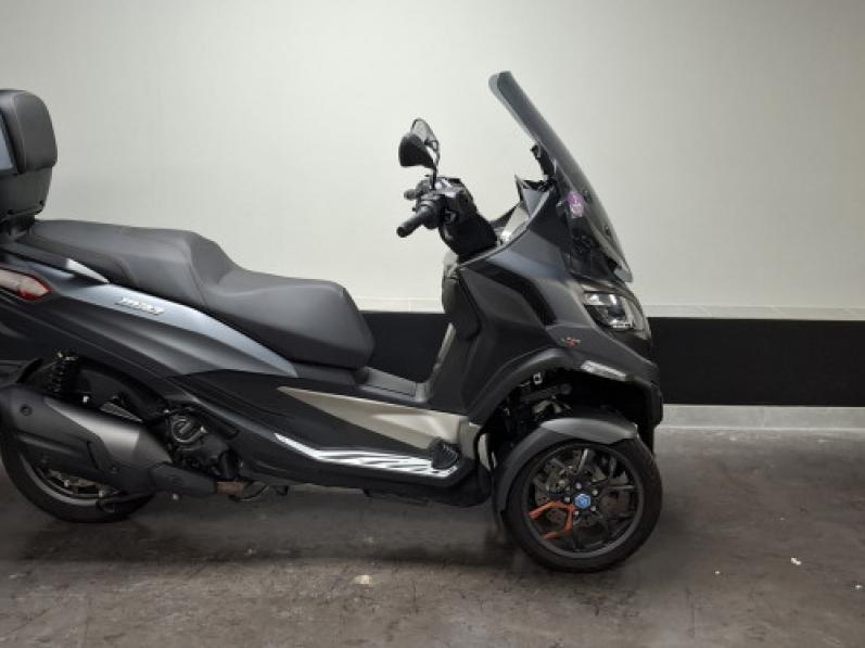 PIAGGIO MP3 530 HPE EXCLUSIVE