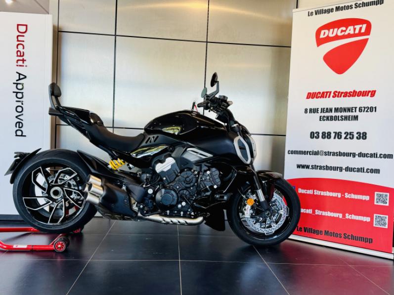 DUCATI DIAVEL V4