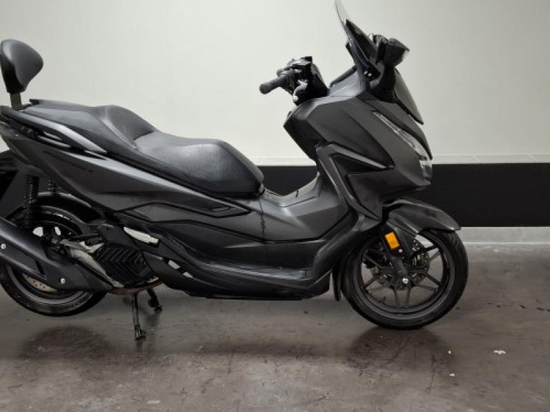 HONDA FORZA 125