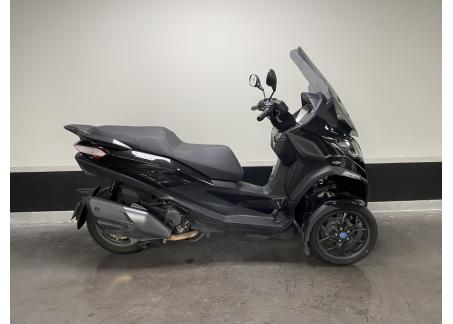 ! ! ! BAISSE DE PRIX ! ! ! PIAGGIO MP3 400 HPE sous garantie constructeur 