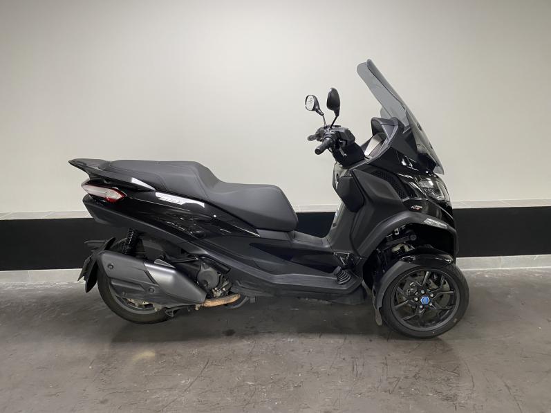 ! ! ! BAISSE DE PRIX ! ! ! PIAGGIO MP3 400 HPE sous garantie constructeur 